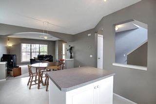 Photo 9: 47 INVERNESS Grove SE in Calgary: McKenzie Towne Detached for sale : MLS®# C4301288