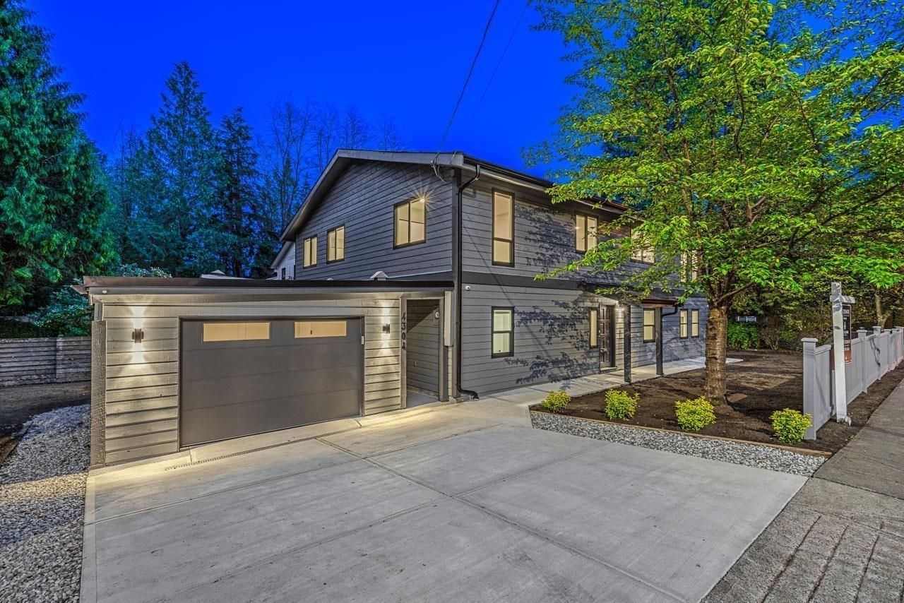 Main Photo: 4304 CLIFFMONT Road in North Vancouver: Deep Cove House for sale : MLS®# R2703279