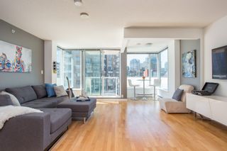 Photo 4: 1103 550 TAYLOR Street in Vancouver: Downtown VW Condo for sale in "The Taylor" (Vancouver West)  : MLS®# R2369050
