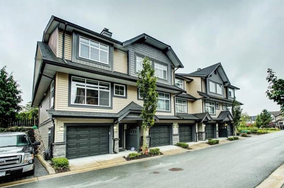 Main Photo: 102 13819 232 Street in Maple Ridge: Silver Valley Townhouse for sale in "Brighton" : MLS®# R2642985