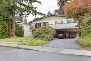 Photo 2: 685 MACINTOSH Street in Coquitlam: Central Coquitlam House for sale : MLS®# R2623113