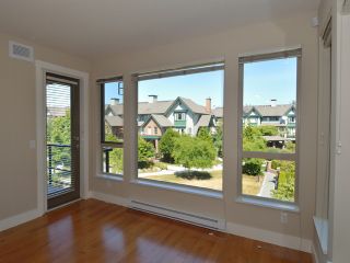 Photo 7: # 306 6268 EAGLES DR in Vancouver: University VW Condo for sale (Vancouver West)  : MLS®# V1040013