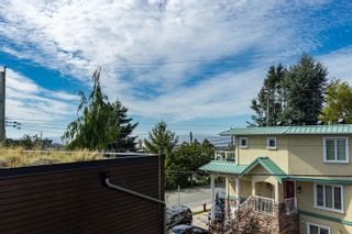 Photo 17: 916 FINLAY Street: White Rock House for sale (South Surrey White Rock)  : MLS®# R2621259