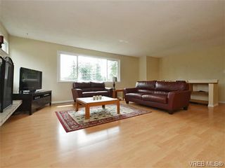 Photo 4: 3349 Betula Pl in VICTORIA: Co Triangle House for sale (Colwood)  : MLS®# 735749