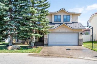 Photo 2: 326 California Place NE in Calgary: House for sale : MLS®# A2074155