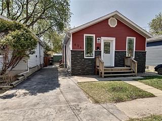 Main Photo: 424 Bertrand Street in Winnipeg: House for sale : MLS®# 202112059