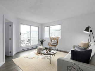 Photo 4: 303 1550 MARINER WALK in Vancouver: False Creek Condo for sale in "Mariner Point" (Vancouver West)  : MLS®# R2441807