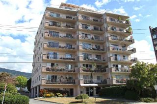 Photo 1: 304 2187 BELLEVUE Avenue in West Vancouver: Dundarave Condo for sale in "SURFSIDE TOWERS" : MLS®# R2156411