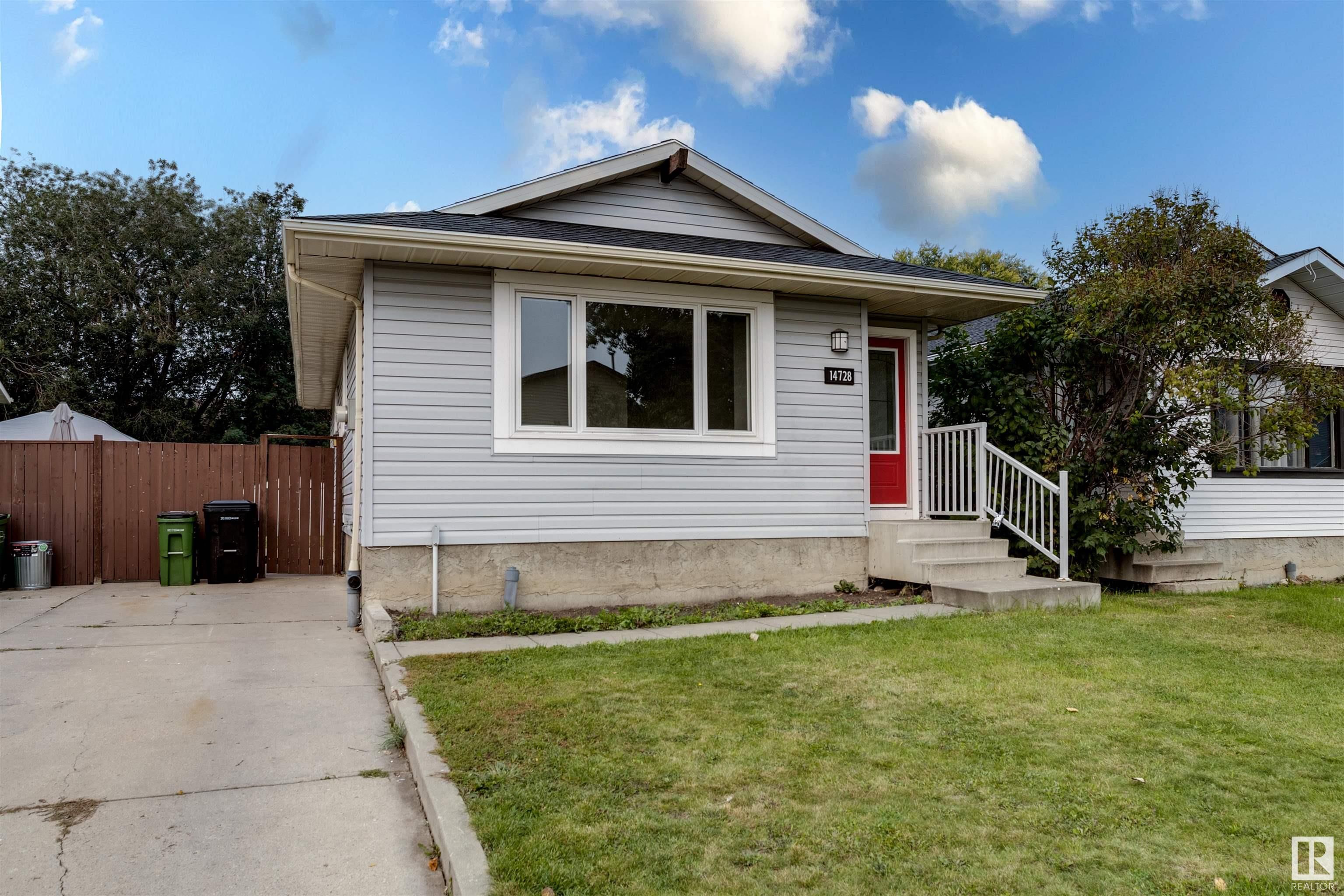 Main Photo: 14728 32 Street in Edmonton: Zone 35 House for sale : MLS®# E4357536