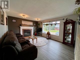 Photo 2: 1929 5A Avenue in Wainwright: House for sale : MLS®# A2073432