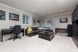 Photo 14: 3790 HOSKINS Road in North Vancouver: Lynn Valley House for sale : MLS®# R2187561