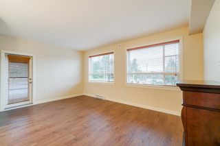 Photo 7: 214 14588 MCDOUGALL Drive in Surrey: King George Corridor Condo for sale in "Forest Ridge" (South Surrey White Rock)  : MLS®# R2709357