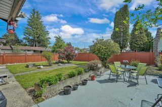 Photo 7: 9170 125 Street in Surrey: Queen Mary Park Surrey House for sale : MLS®# R2881517
