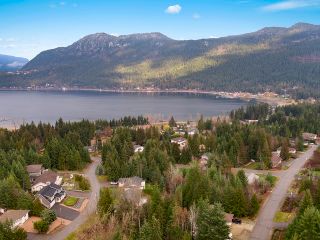 Photo 71: 2506 Centennial Drive in Blind Bay: SHUSWAP LAKE ESATES House for sale : MLS®# 10172280