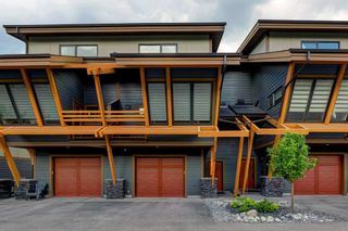 Photo 2: 302 105 Stewart Creek Rise: Canmore Row/Townhouse for sale : MLS®# A2062440