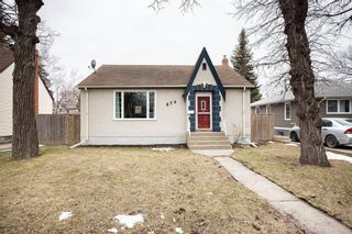 Photo 1: 270 Davidson Street in Winnipeg: Silver Heights Residential for sale (5F)  : MLS®# 202109112
