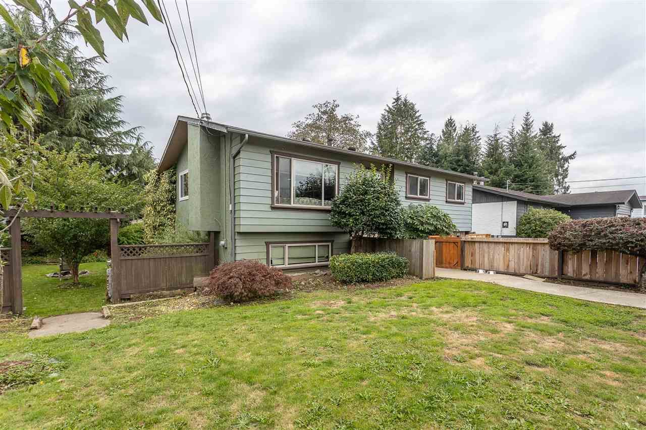 Main Photo: 32094 HOLIDAY Avenue in Mission: Mission BC House for sale : MLS®# R2507161