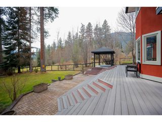 Photo 47: 3071 HEDDLE ROAD in Nelson: House for sale : MLS®# 2475915