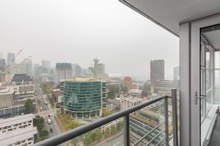 Photo 11: 3006 602 CITADEL Parade in Vancouver: Downtown VW Condo for sale in "Spectrum 4" (Vancouver West)  : MLS®# R2780022