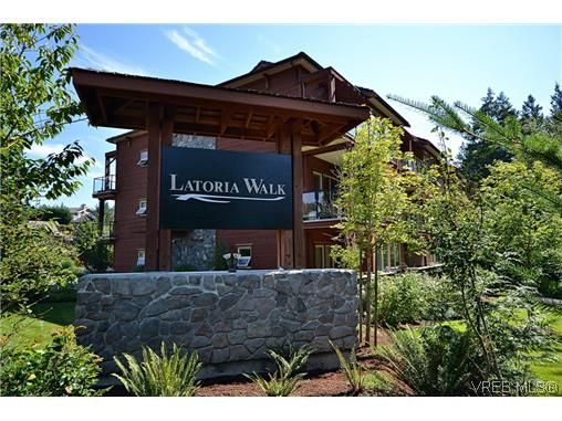 Main Photo: 106 627 Brookside Rd in VICTORIA: Co Latoria Condo for sale (Colwood)  : MLS®# 620503