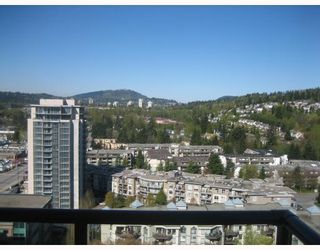 Photo 2: 2105 1185 THE HIGH Street in Coquitlam: North Coquitlam Condo for sale in "CLAREMONT" : MLS®# V778704
