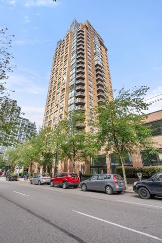 Main Photo: 1104 1189 HOWE Street in Vancouver: Downtown VW Condo for sale in "THE GENESIS" (Vancouver West)  : MLS®# R2891350