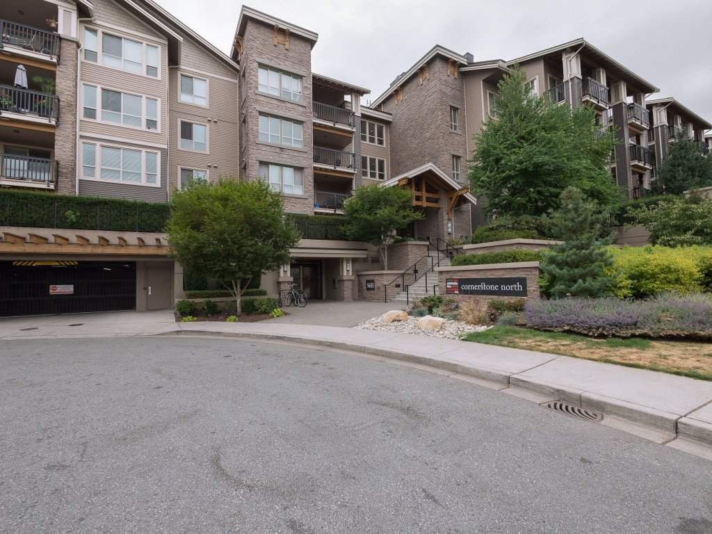 Photo 1: Photos: 110 5655 210A Street in Langley: Salmon River Condo for sale in "CORNERSTONE NORTH" : MLS®# R2294951