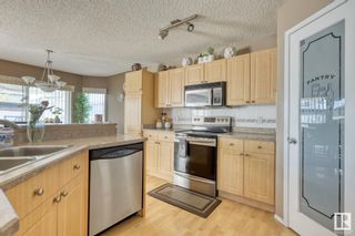 Photo 13: 3203 31 Avenue in Edmonton: Zone 30 House for sale : MLS®# E4295829