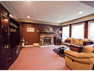 Photo 7: 21705 95 Avenue in Langley: Walnut Grove House for sale : MLS®# F1228889