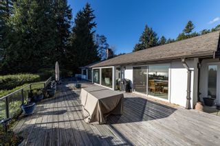 Photo 19: 4106 BURKEHILL Road in West Vancouver: Bayridge House for sale : MLS®# R2634199