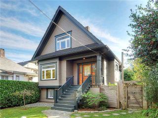 Main Photo: 858 E 15TH Avenue in Vancouver: Mount Pleasant VE House for sale (Vancouver East)  : MLS®# V916412