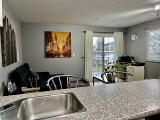 Photo 5: 213 2375 SHAUGHNESSY Street in Port Coquitlam: Central Pt Coquitlam Condo for sale in "Connamara Place" : MLS®# R2525251