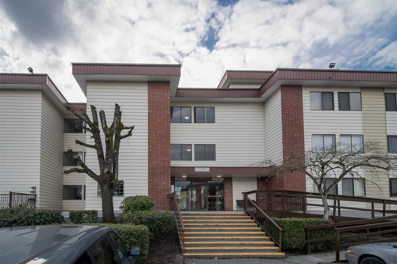 Main Photo: 304 1909 SALTON Road in Abbotsford: Central Abbotsford Condo for sale in "Forest Village" : MLS®# R2252355