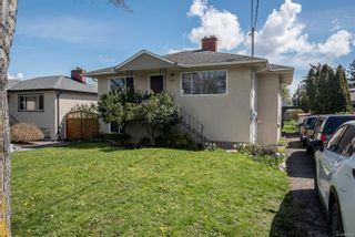 Photo 1: 3087 Irma St in Victoria: Vi Burnside House for sale : MLS®# 902505