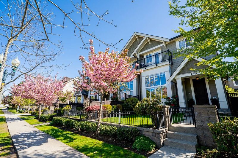 FEATURED LISTING: 20 - 3268 156A Street Surrey
