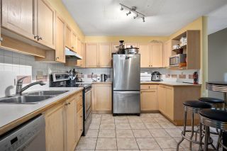 Photo 4: 410 6735 STATION HILL Court in Burnaby: South Slope Condo for sale in "THE COURTYARDS" (Burnaby South)  : MLS®# R2486497