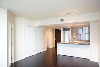 Photo 4: 914 788 RICHARDS Street in Vancouver: Downtown VW Condo for sale in "Hermitage" (Vancouver West)  : MLS®# R2728169