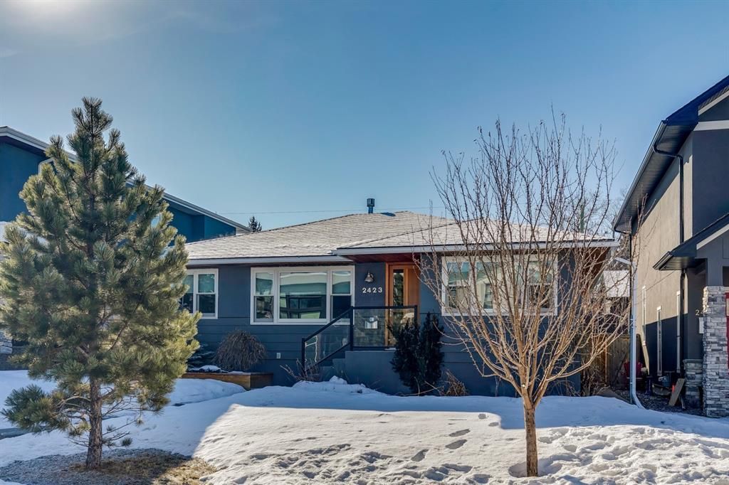 Main Photo: 2423 28 Avenue SW in Calgary: Richmond Detached for sale : MLS®# A1079236