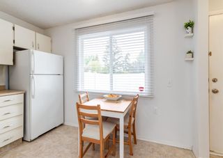 Photo 12: 535 Queenston Gardens SE in Calgary: Queensland Row/Townhouse for sale : MLS®# A1231832