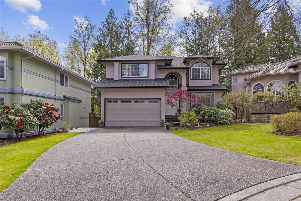 Main Photo: 3328 HOCKADAY Place in Coquitlam: Hockaday House for sale in "HOCKADAY" : MLS®# R2683555