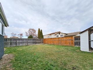 Photo 30: 190 VINCE LEAH Drive in Winnipeg: Riverbend Residential for sale (4E)  : MLS®# 202330003