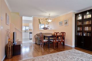 Photo 4: 16 4325 SOPHIA Street in Vancouver: Main Townhouse for sale in "WELTON COURT" (Vancouver East)  : MLS®# R2428330