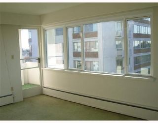 Photo 3: 503 6026 TISDALL Street in Vancouver: Oakridge VW Condo for sale in "OAKRIDGE TOWERS" (Vancouver West)  : MLS®# V743701