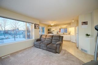 Photo 8: 15 River Rock Place SE in Calgary: Riverbend Detached for sale : MLS®# A2019826