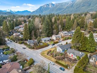 Photo 28: 3380 EDGEMONT Boulevard in North Vancouver: Edgemont House for sale : MLS®# R2870847