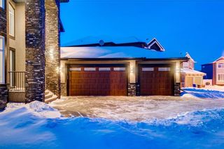 Photo 3: 117 KINNIBURGH BAY: Chestermere House for sale : MLS®# C4160932