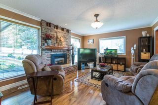 Photo 2: 3001 SURF CRESCENT in Coquitlam: Ranch Park House for sale : MLS®# R2110585