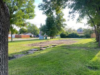 Photo 1: 444 10th Street NW in Portage la Prairie: Vacant Land for sale : MLS®# 202122498