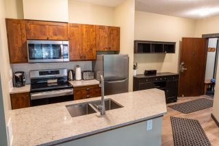 Photo 8: 211A - 2070 SUMMIT DRIVE in Panorama: Condo for sale : MLS®# 2471466