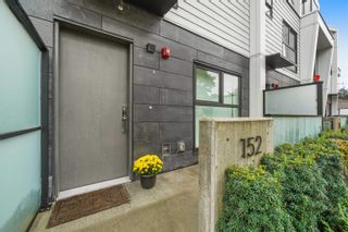 Photo 2: 152 W WOODSTOCK Avenue in Vancouver: Cambie Townhouse for sale (Vancouver West)  : MLS®# R2865406